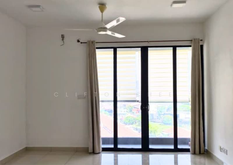 Servis Apartment untuk Dijual di Woodsbury Suites - Clifton Chee - Living Room - PropertyGuru.com.my