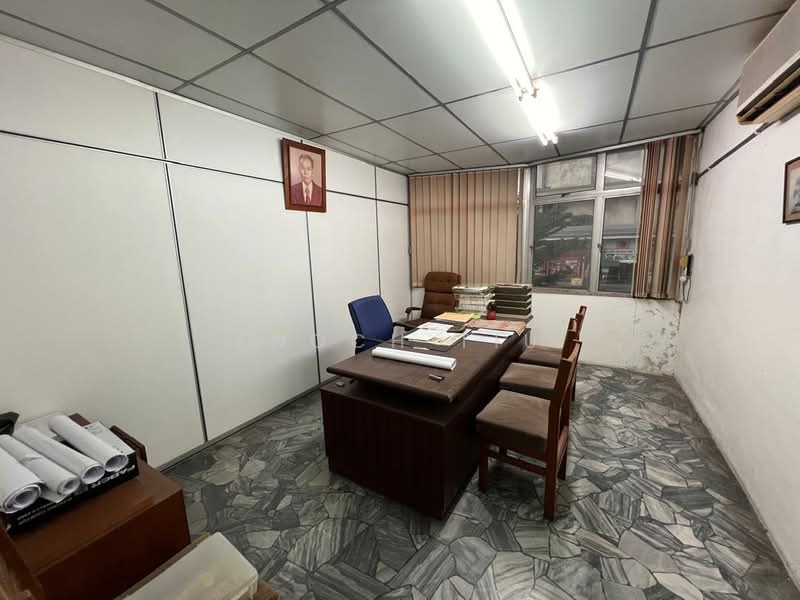 Commercial Semi-D for Sale in George Town (Penang) - Enoch Tiu - Study - PropertyGuru.com.my
