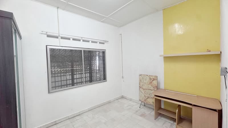 1-storey Terraced House for Sale in Taman Johor Jaya (Johor Bahru) - Bess Wong - Interior - PropertyGuru.com.my