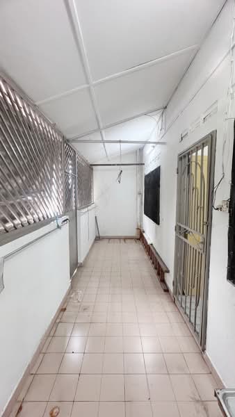 1-storey Terraced House for Sale in Taman Johor Jaya (Johor Bahru) - Bess Wong - Balcony - PropertyGuru.com.my