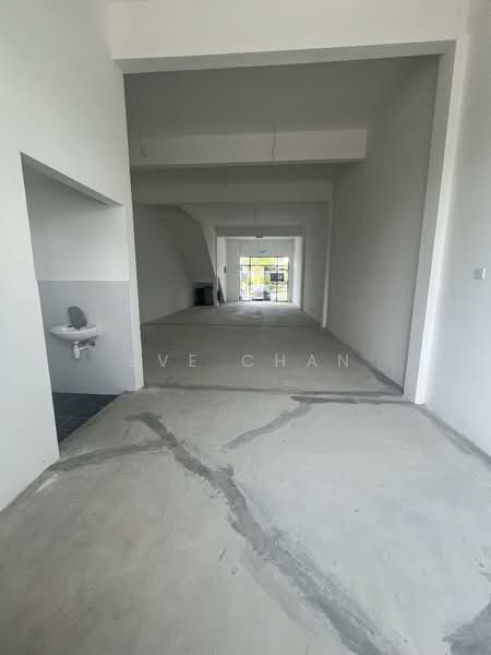 Kedai / Pejabat untuk Disewa di Taman Bukit Kaze (Ulu Tiram) - Eve Chan - Interior - PropertyGuru.com.my