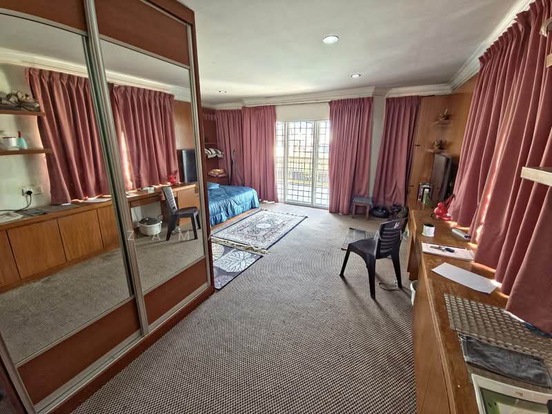 Rumah Teres 2 Tingkat untuk Dijual di Bandar Utama Batang Kali (Batang Kali) - Zamani Ishak - Bedroom - PropertyGuru.com.my