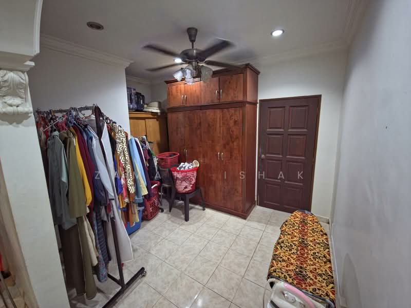 Rumah Teres 2 Tingkat untuk Dijual di Bandar Utama Batang Kali (Batang Kali) - Zamani Ishak - Interior - PropertyGuru.com.my