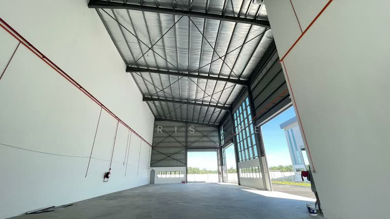Kilang untuk Disewa di Banting (Selangor) - Chris Lee - Exterior - PropertyGuru.com.my