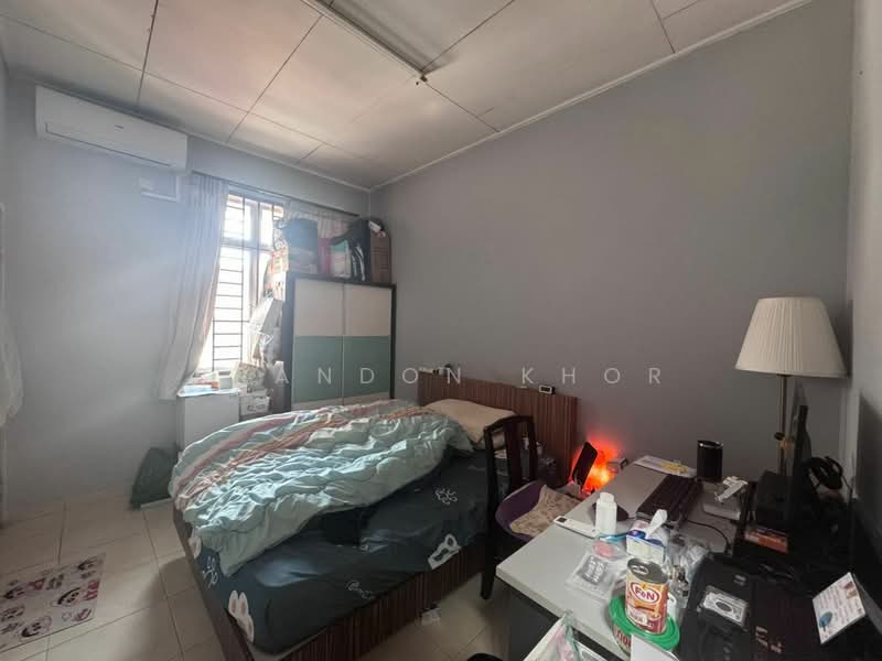 Rumah Teres 2 Tingkat untuk Dijual di Taman Ehsan Jaya (Ulu Tiram) - Brandon Khor - Bedroom - PropertyGuru.com.my