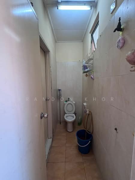 Rumah Teres 2 Tingkat untuk Dijual di Taman Ehsan Jaya (Ulu Tiram) - Brandon Khor - Bathroom - PropertyGuru.com.my
