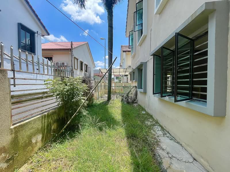 Rumah Teres untuk Dijual di Putra Heights (Subang Jaya) - Fauzi Abdullah - Exterior - PropertyGuru.com.my