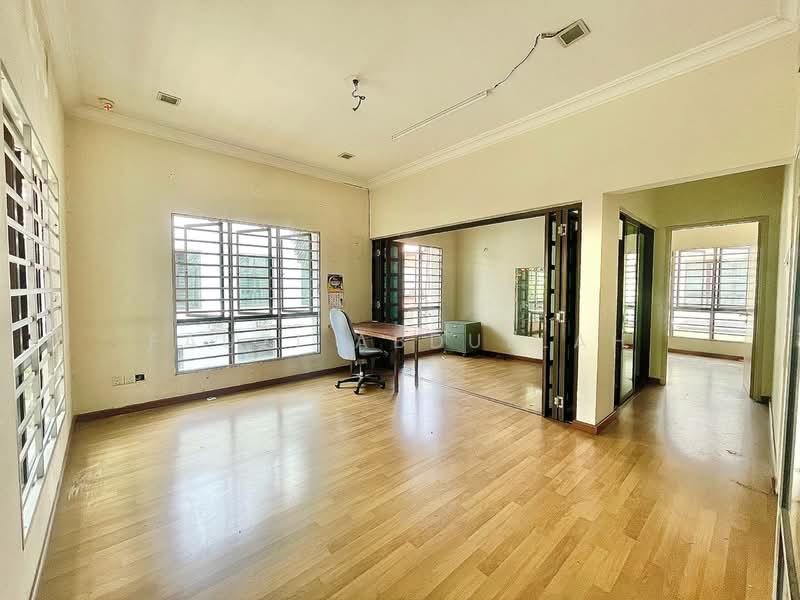 Rumah Teres untuk Dijual di Putra Heights (Subang Jaya) - Fauzi Abdullah - Study - PropertyGuru.com.my