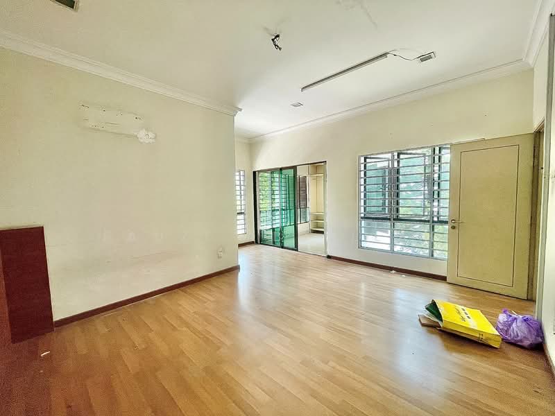 Rumah Teres untuk Dijual di Putra Heights (Subang Jaya) - Fauzi Abdullah - Living Room - PropertyGuru.com.my