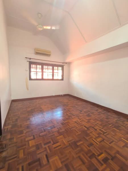 Rumah Teres 1.5 Tingkat untuk Disewa di Taman Pelangi Indah (Ulu Tiram) - Vlien Lua - Interior - PropertyGuru.com.my