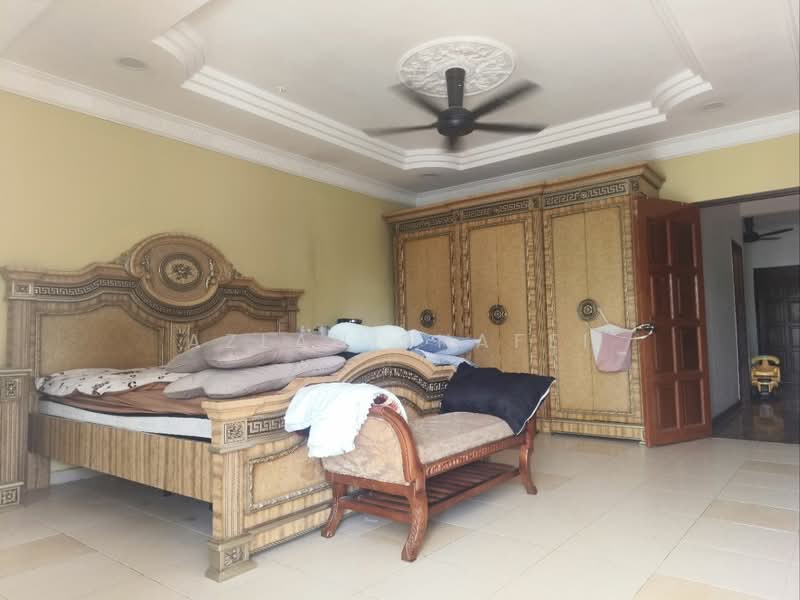 Rumah Teres 2 Tingkat untuk Dijual di Ukay Perdana (Ulu Kelang) - Azlan Shafei - Bedroom - PropertyGuru.com.my