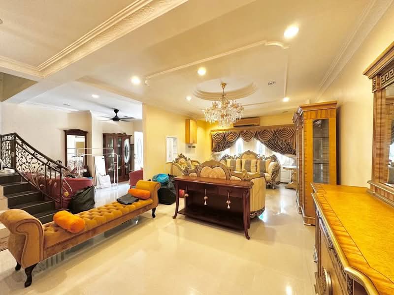 Rumah Teres 2 Tingkat untuk Dijual di Ukay Perdana (Ulu Kelang) - Azlan Shafei - Living Room - PropertyGuru.com.my