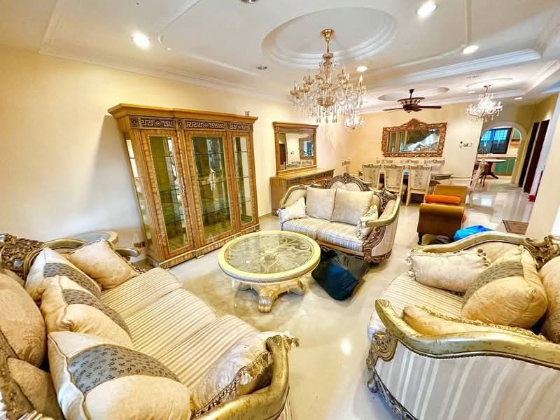 Rumah Teres 2 Tingkat untuk Dijual di Ukay Perdana (Ulu Kelang) - Azlan Shafei - Living Room - PropertyGuru.com.my