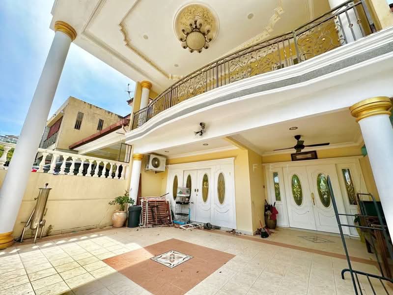 Rumah Teres 2 Tingkat untuk Dijual di Ukay Perdana (Ulu Kelang) - Azlan Shafei - Exterior - PropertyGuru.com.my