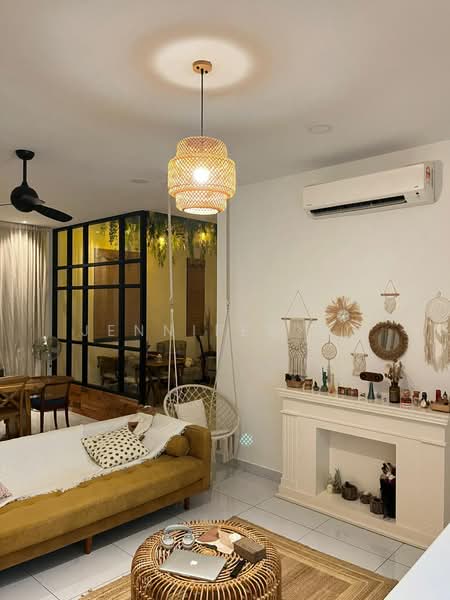 Rumah Teres 2.5 Tingkat untuk Dijual di Eco Botanic (Iskandar Puteri (Nusajaya)) - Jennifer Ng - Living Room - PropertyGuru.com.my
