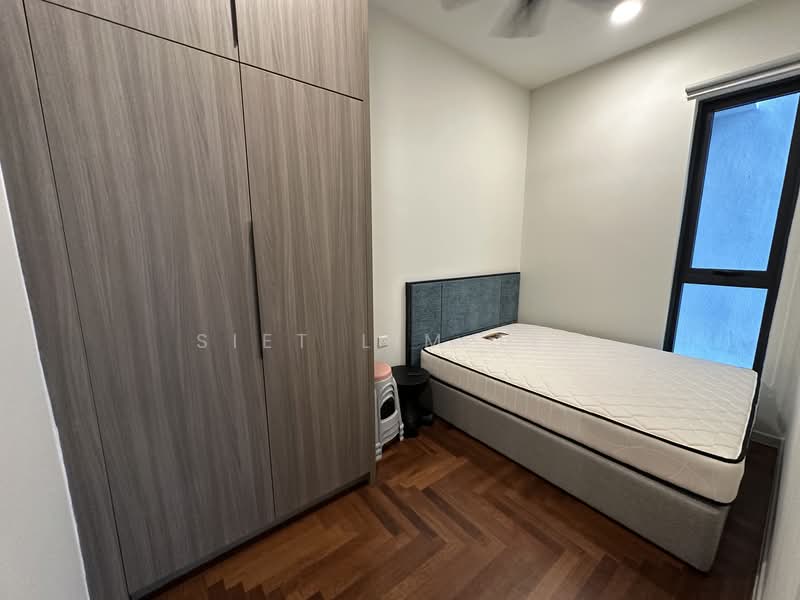 Service Residence for Sale at Bloomsvale Menara Vista Petaling - Siet Lim Teh - PropertyGuru.com.my