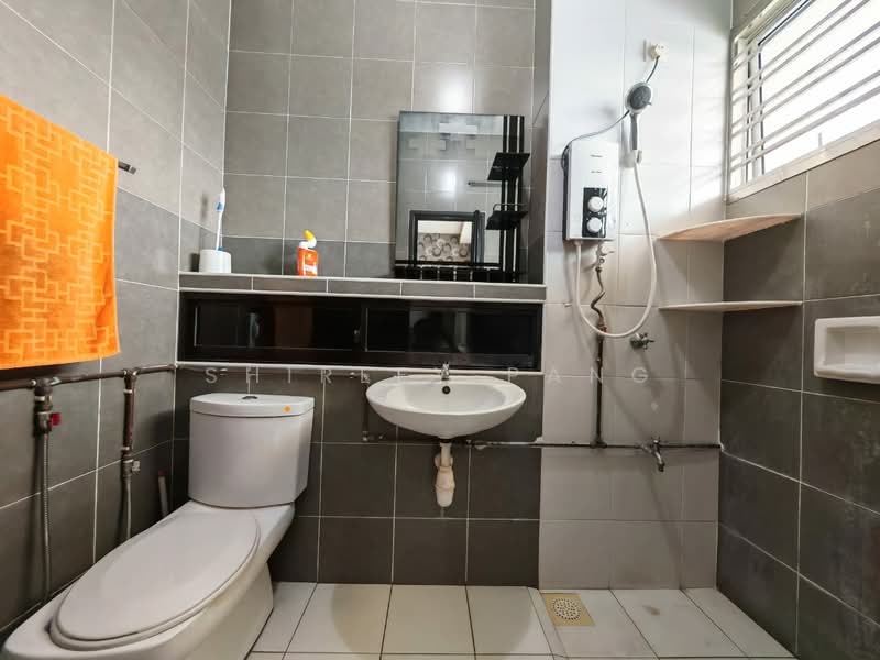 2-storey Terraced House for Sale in Setia Eco Gardens (Gelang Patah) - Shirley Pang - Bathroom - PropertyGuru.com.my