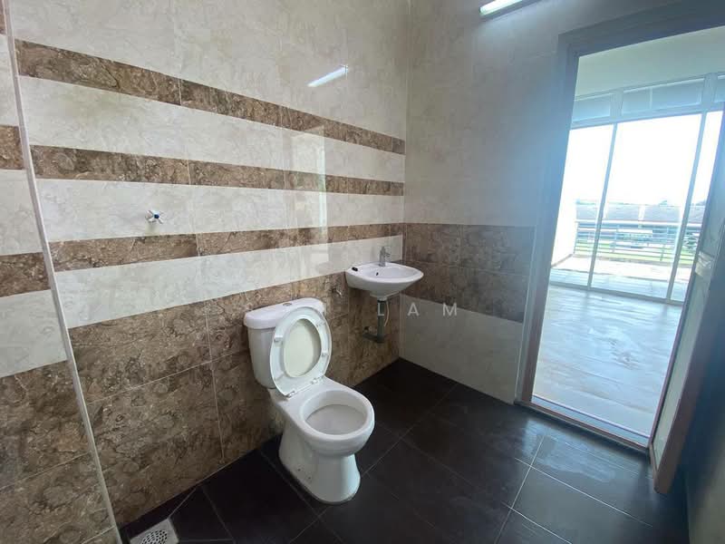 2-storey Terraced House for Sale in Ipoh (Perak) - Sam Lam - Bathroom - PropertyGuru.com.my