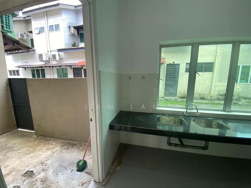 2-storey Terraced House for Sale in Ipoh (Perak) - Sam Lam - Kitchen - PropertyGuru.com.my