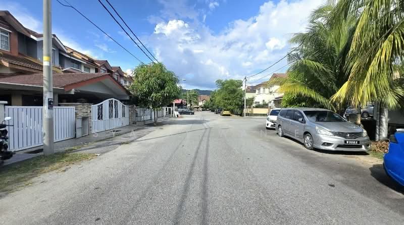 2-storey Terraced House for Sale in Taman Puncak Saujana (Kajang) - Syazue Wanie Wanie - Exterior - PropertyGuru.com.my
