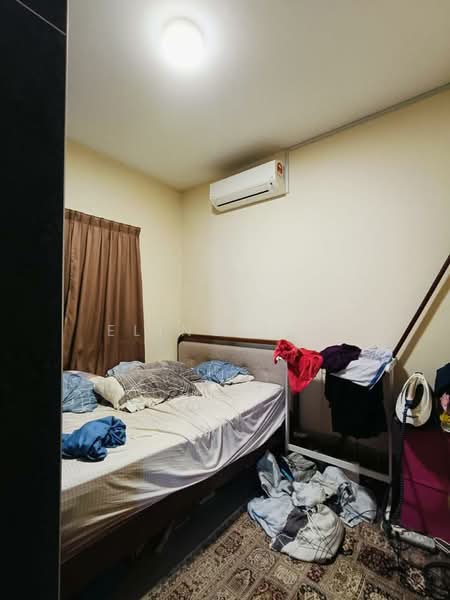 Servis Apartment untuk Dijual di Platinum Lake PV 21 - Eling Loo - Bedroom - PropertyGuru.com.my