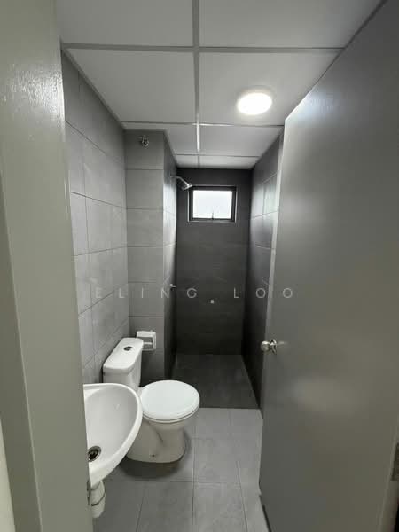 Servis Apartment untuk Dijual di Flora Residency - Eling Loo - Bathroom - PropertyGuru.com.my