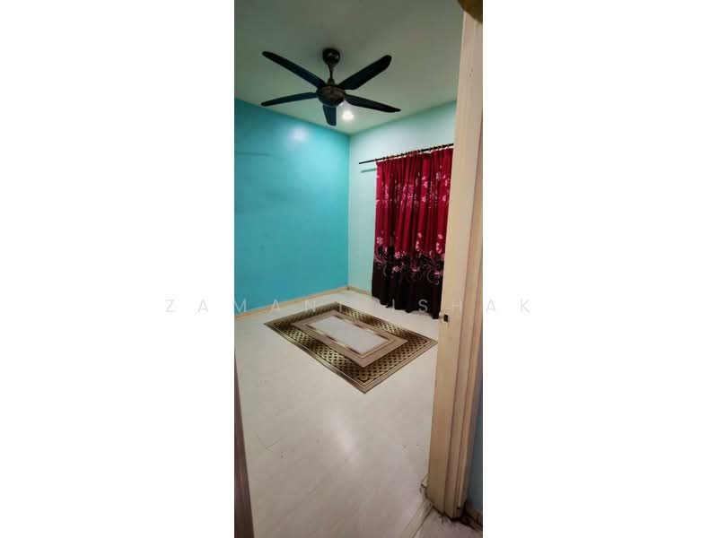 Condominium for Sale at Astana Lumayan - Zamani Ishak - Bedroom - PropertyGuru.com.my