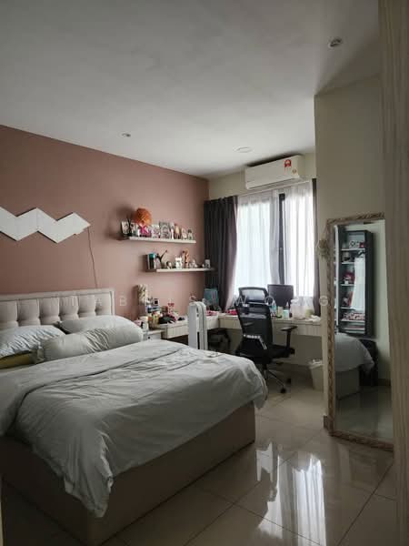 3-storey Terraced House for Sale in Kota Kemuning (Shah Alam) - Tabris Wong - Bedroom - PropertyGuru.com.my