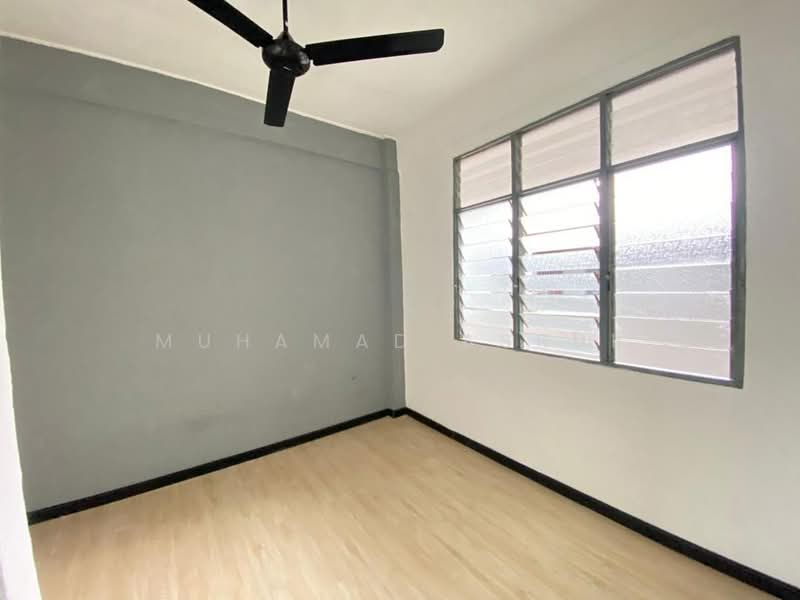 Flat for Sale at Perumahan Rakyat Lima Kedai - Muhamad Asrul - Interior - PropertyGuru.com.my