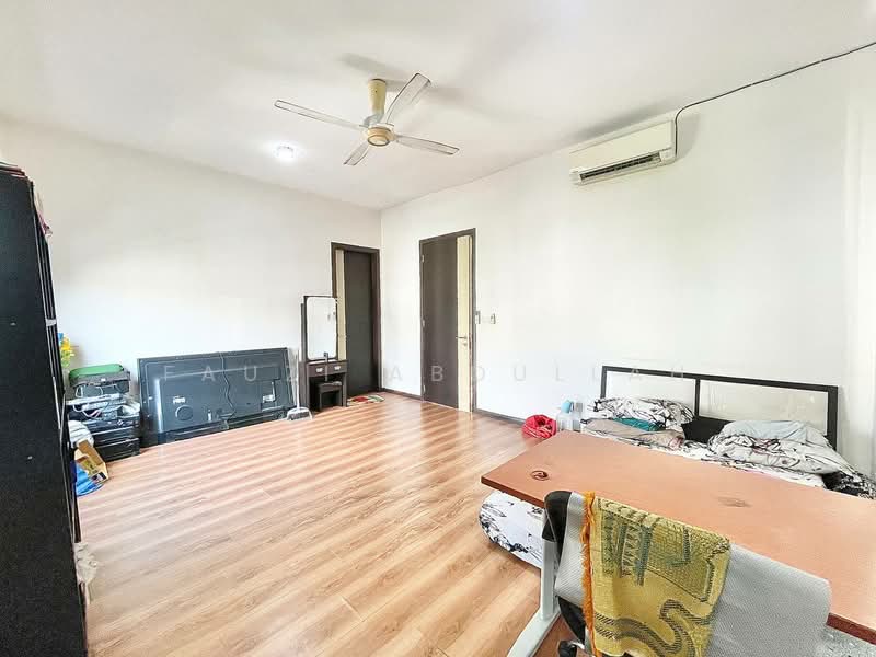 Rumah Berkembar untuk Dijual di Taman Tropika 2 (Kajang) - Fauzi Abdullah - Bedroom - PropertyGuru.com.my