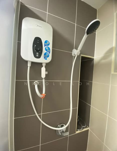 Service Residence for Sale at Razak City Residences (RC Residences) - Nicole Loh - Bathroom - PropertyGuru.com.my