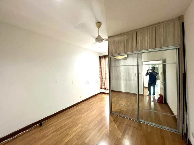 Rumah Teres untuk Dijual di Garden Residence (Cyberjaya) - Fauzi Abdullah - Bedroom - PropertyGuru.com.my