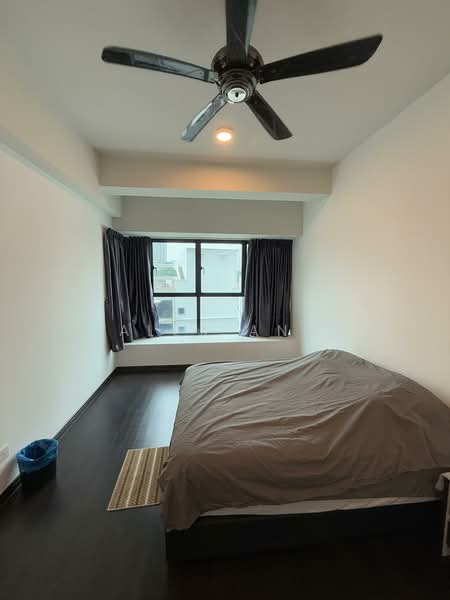 Servis Apartment untuk Dijual di The Leafz @ Dedaun - Alex Ang - Bedroom - PropertyGuru.com.my