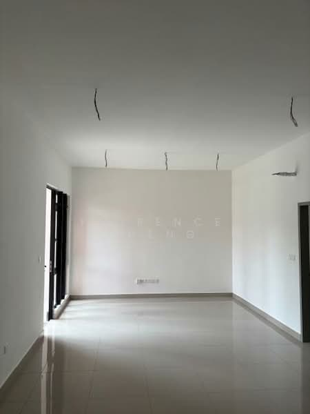 Townhouse for Sale in Shah Alam (Selangor) - FLORENCE CHENG - Living Room - PropertyGuru.com.my