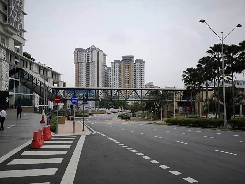 Service Residence for Rent at Serviced Residence @ Shaftsbury Putrajaya - Eric How - Exterior - PropertyGuru.com.my