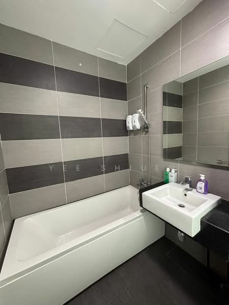 Kondominium untuk Disewa di KSL D'Esplanade Residence - Yee Shiuen - Bathroom - PropertyGuru.com.my