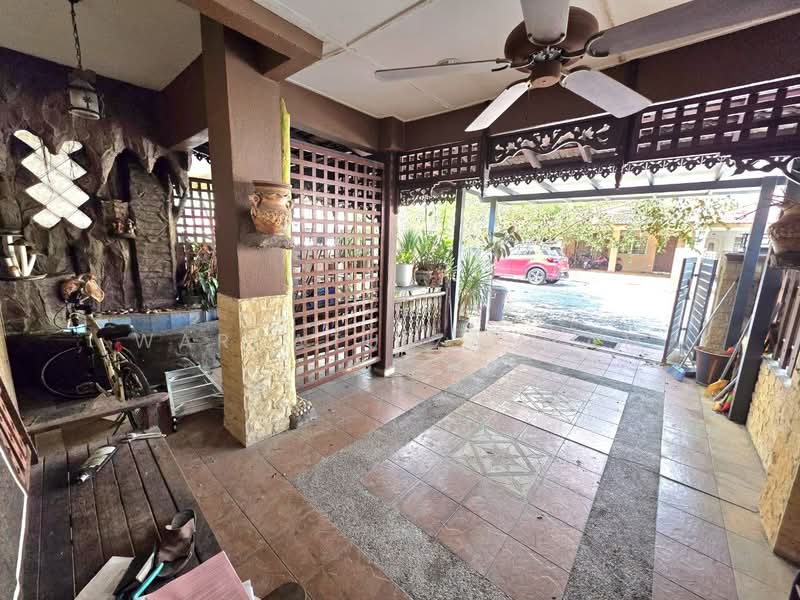 Rumah Teres 2 Tingkat untuk Dijual di Seksyen 3 (Bangi) - Wardatu Zamzam - Exterior - PropertyGuru.com.my