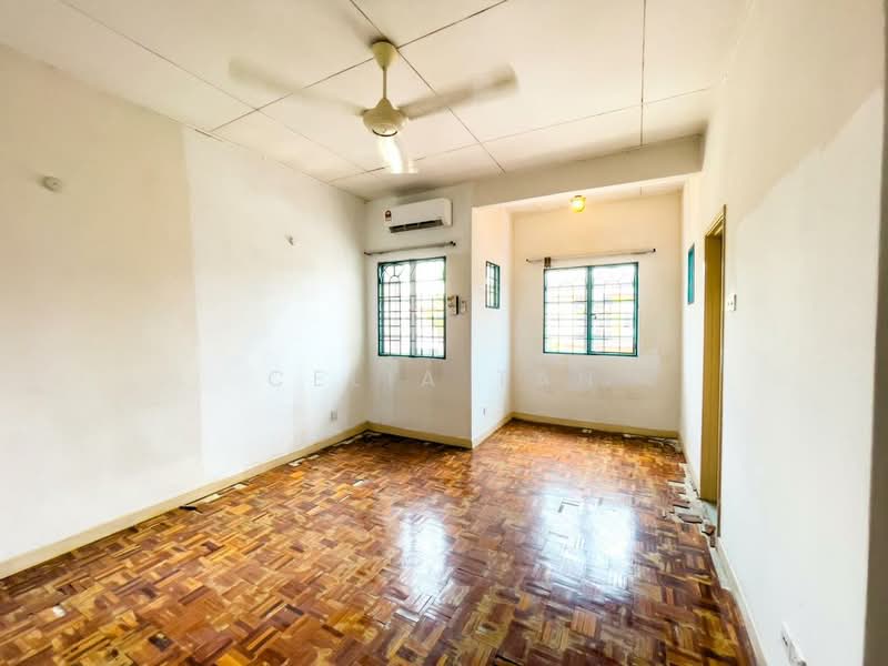 2-storey Terraced House for Sale in Usj 20 (Subang Jaya) - Celia Tan - Interior - PropertyGuru.com.my