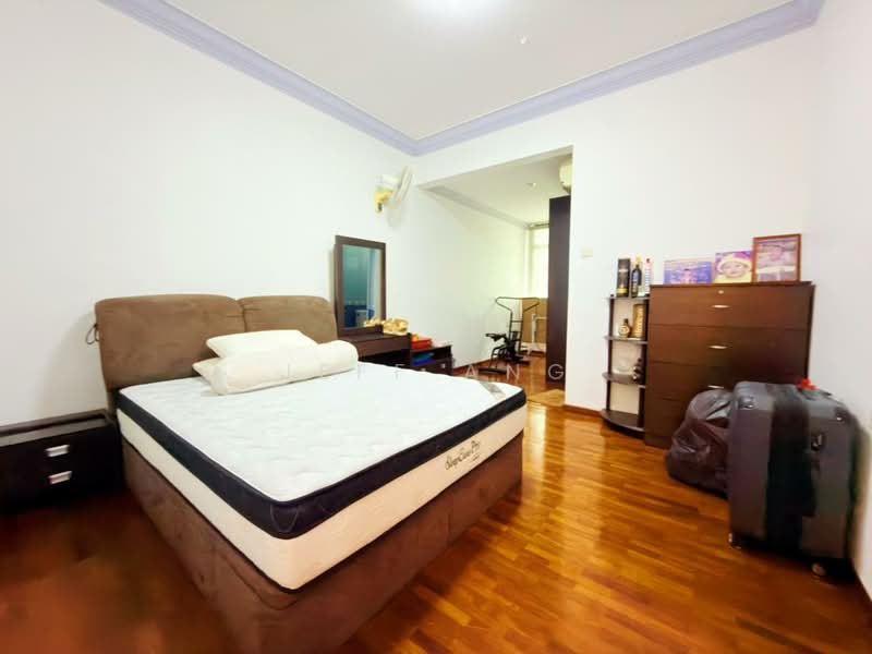 2-storey Terraced House for Sale in Taman Perling (Perling) - Jeff Ang - Bedroom - PropertyGuru.com.my