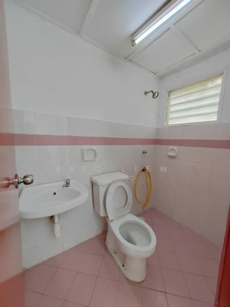 Condominium for Sale at Sri Hijau - Eric Liew - Bathroom - PropertyGuru.com.my