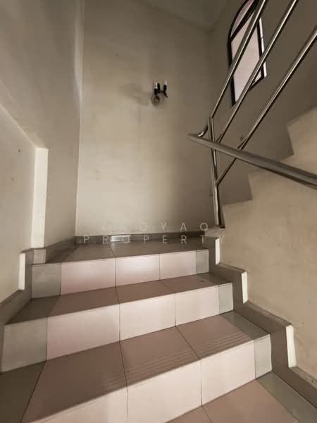 2-storey Terraced House for Sale in Taman Pelangi (Johor Bahru) - Yaoyao Property - Interior - PropertyGuru.com.my