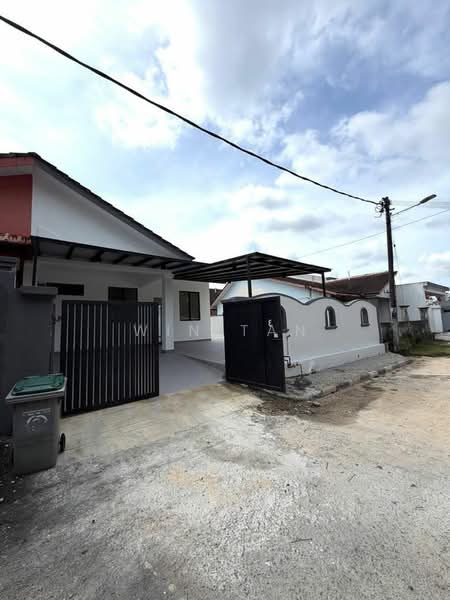 Semi-Detached House for Sale in Taman Megah Ria (Masai) - Win Tan - Exterior - PropertyGuru.com.my