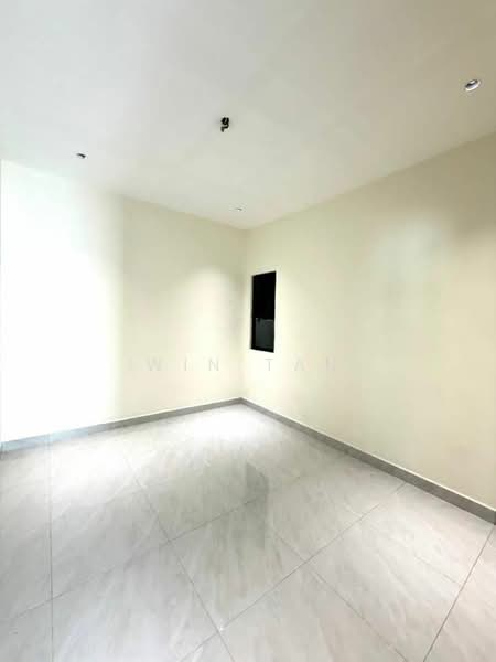 Semi-Detached House for Sale in Taman Megah Ria (Masai) - Win Tan - Interior - PropertyGuru.com.my