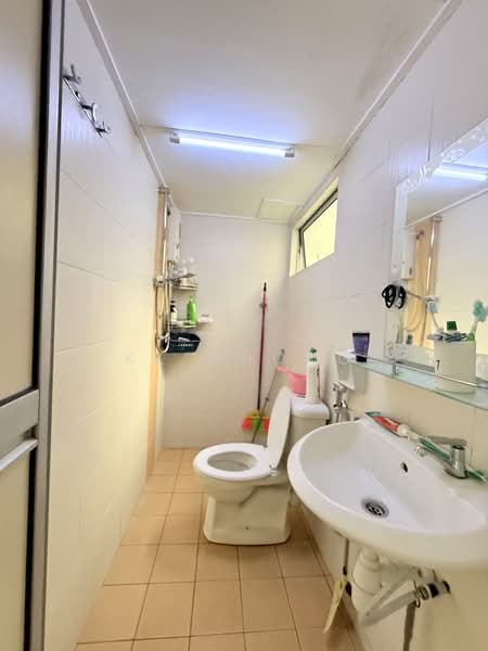 Rumah Bandar untuk Dijual di Batu Caves (Selangor) - KK Chong - Bathroom - PropertyGuru.com.my