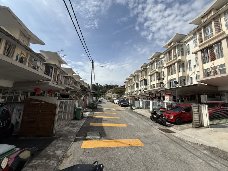 Rumah Bandar untuk Dijual di Batu Caves (Selangor) - KK Chong - Exterior - PropertyGuru.com.my