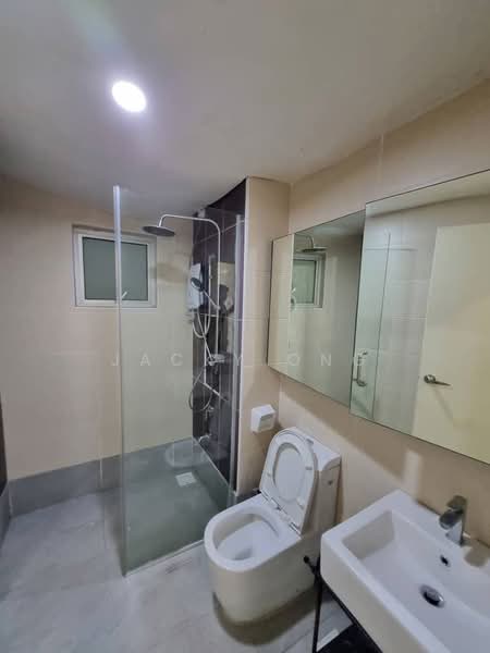 Service Residence for Rent at D'Tasek Residences (Tasek Impian) - Jacky Ong - Bathroom - PropertyGuru.com.my