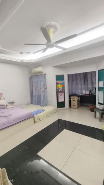 2-storey Terraced House for Sale in Usj 19 (Subang Jaya) - Celia Tan - Bedroom - PropertyGuru.com.my