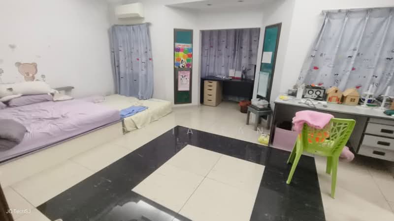 2-storey Terraced House for Sale in Usj 19 (Subang Jaya) - Celia Tan - Bedroom - PropertyGuru.com.my