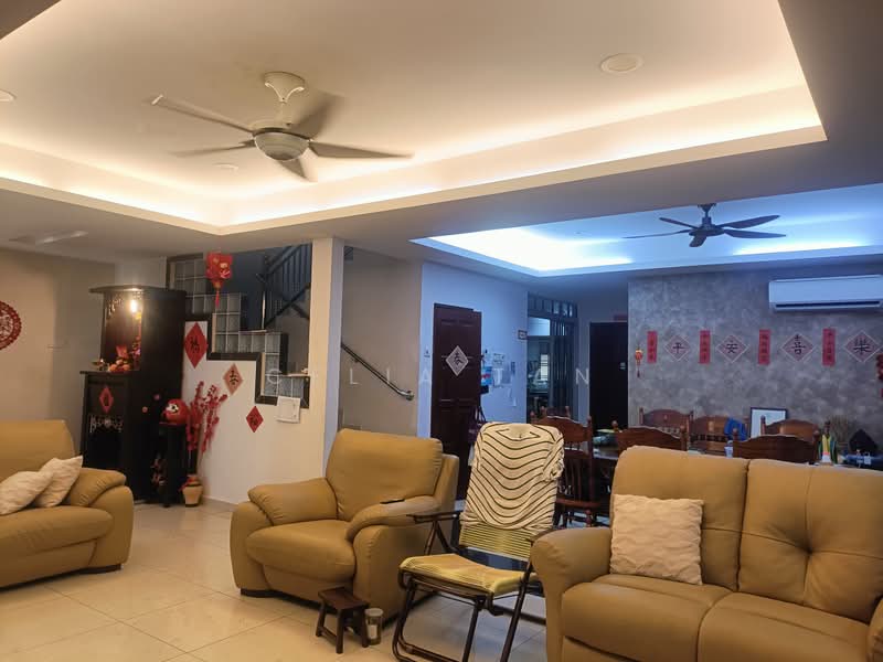 Rumah Teres 2-Tingkat untuk Dijual di Usj 19 (Subang Jaya) - Celia Tan - Living Room - PropertyGuru.com.my
