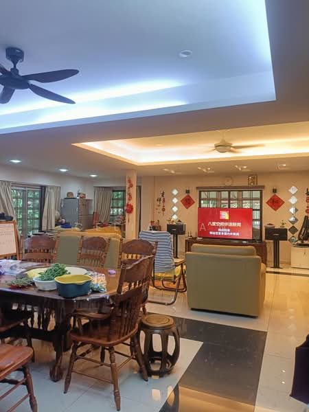 Rumah Teres 2-Tingkat untuk Dijual di Usj 19 (Subang Jaya) - Celia Tan - Living Room - PropertyGuru.com.my
